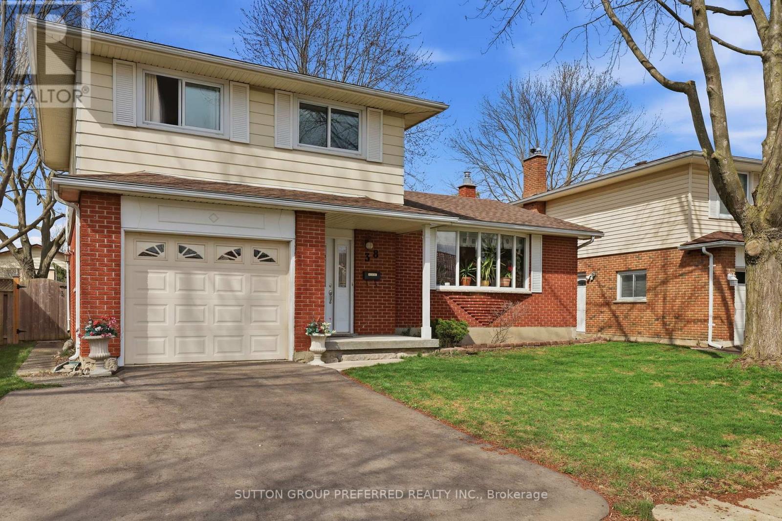 38 Alayne Crescent, London South, Ontario  N6E 2A3 - Photo 2 - X13002966