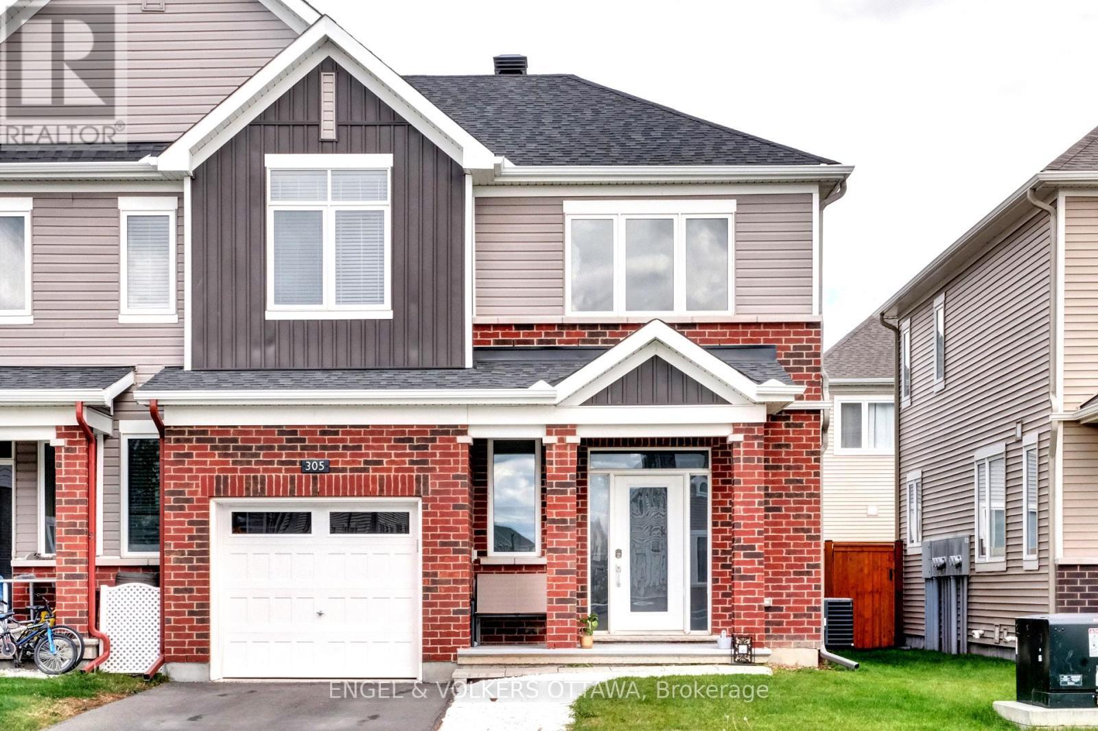 305 LAMARCHE AVENUE, Ottawa, Ontario