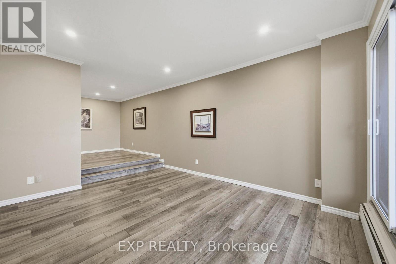 2102 - 415 Greenview Avenue, Ottawa, Ontario  K2B 8G5 - Photo 7 - X13002964