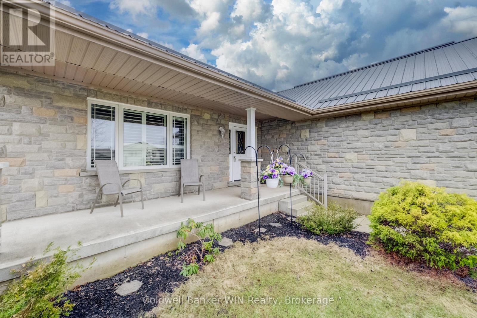 190 Sarah Road, Wellington North, Ontario  N0G 2L2 - Photo 3 - X12924022