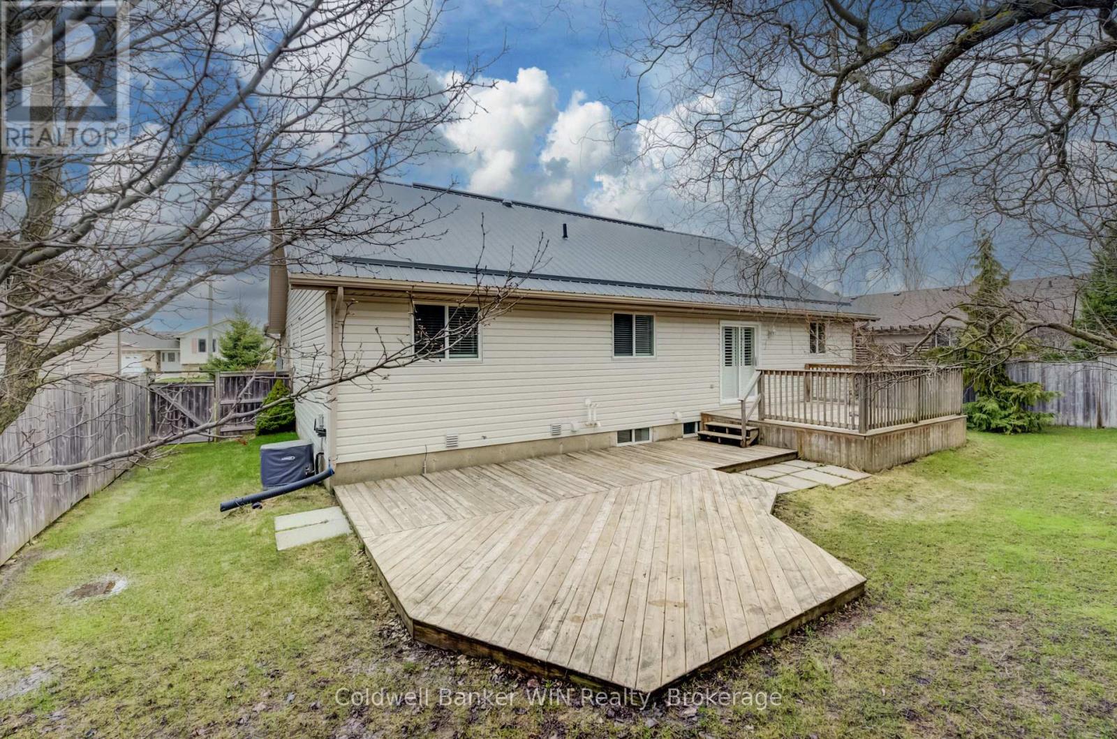 190 Sarah Road, Wellington North, Ontario  N0G 2L2 - Photo 37 - X12924022