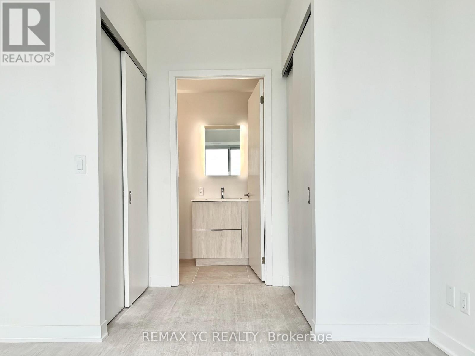 908 - 185 Alberta Avenue, Toronto, Ontario  M6C 0A5 - Photo 7 - C13001048