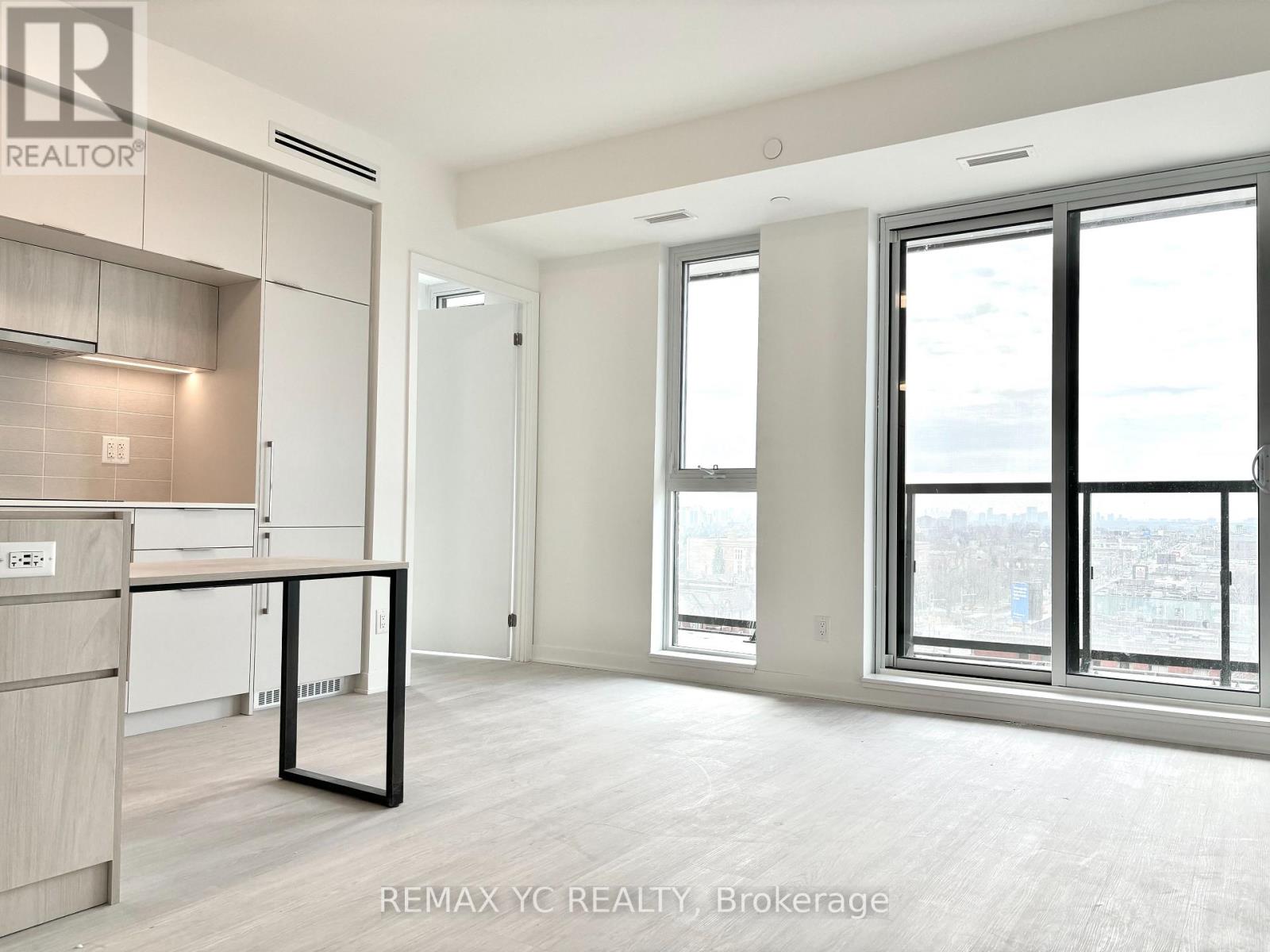 908 - 185 Alberta Avenue, Toronto, Ontario  M6C 0A5 - Photo 4 - C13001048