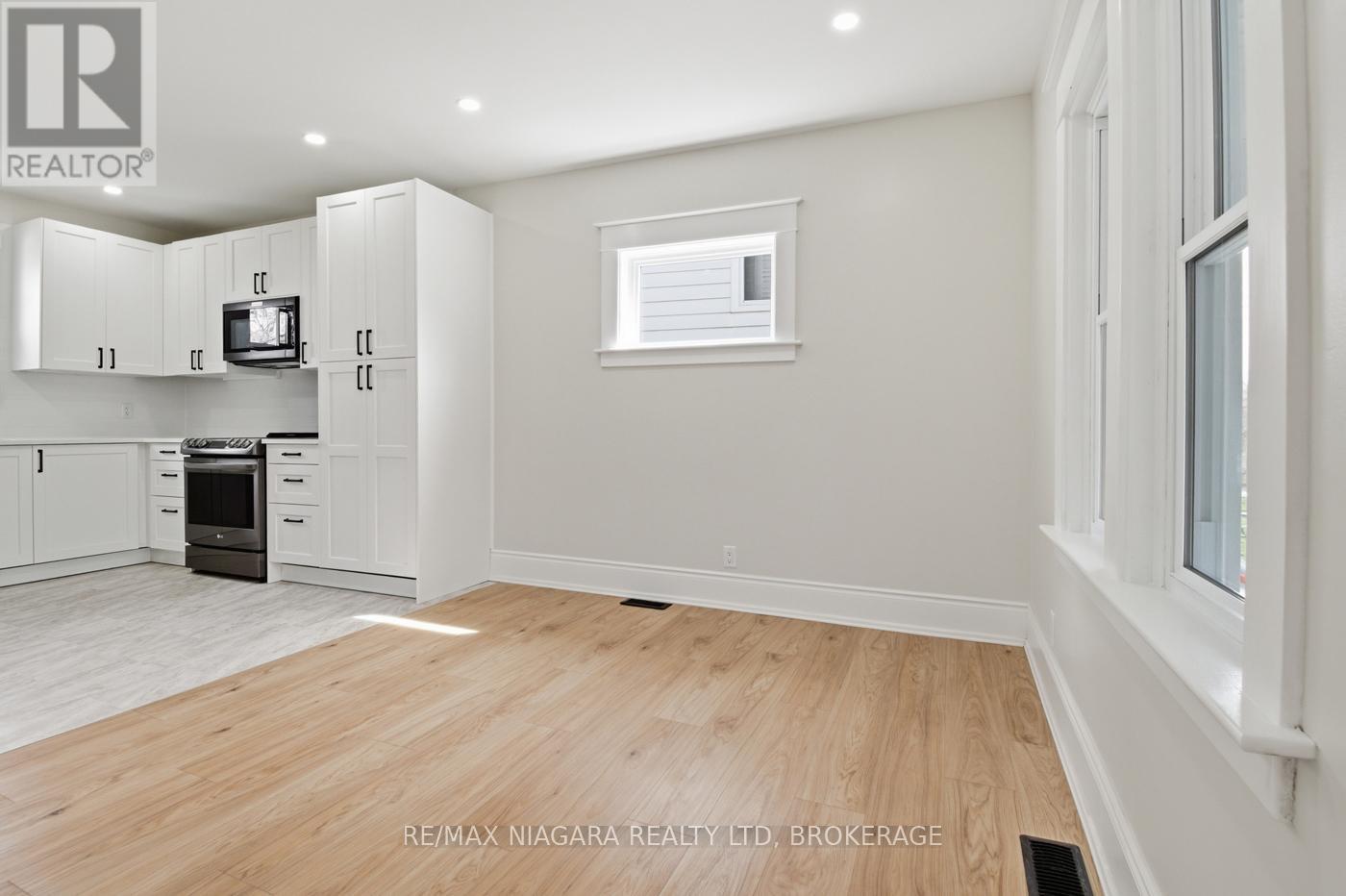 70 Bald Street, Welland, Ontario  L3C 5B9 - Photo 14 - X13002928