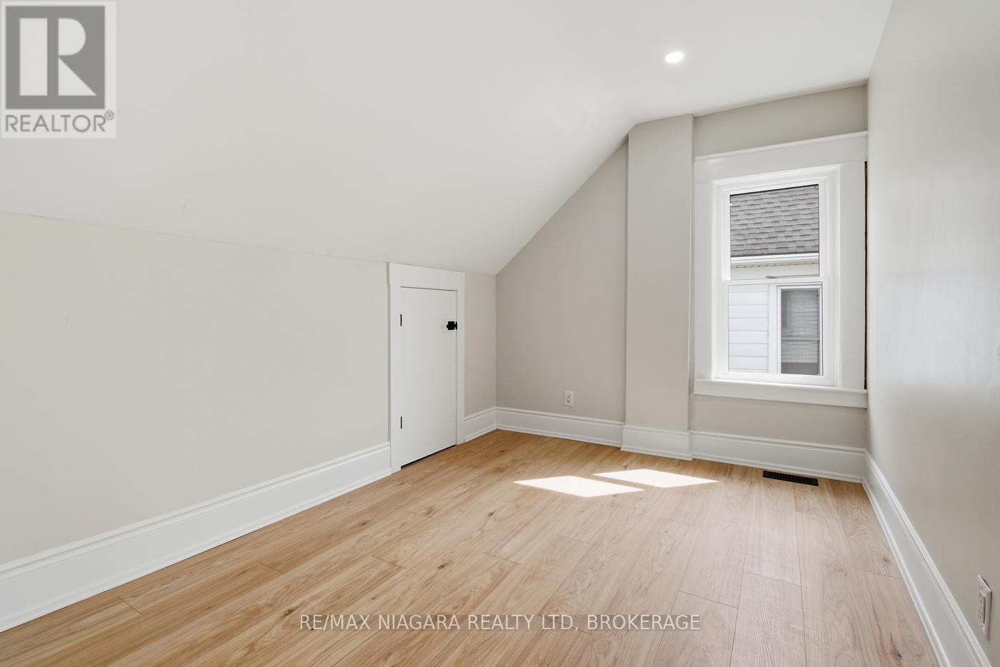 70 Bald Street, Welland, Ontario  L3C 5B9 - Photo 20 - X13002928