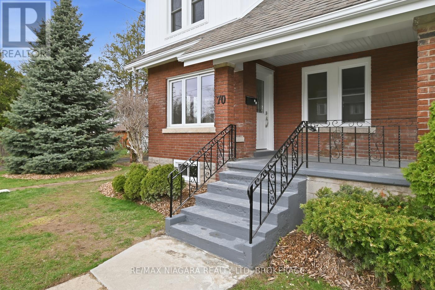 70 Bald Street, Welland, Ontario  L3C 5B9 - Photo 3 - X13002928