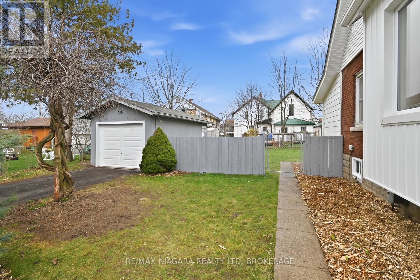 70 Bald Street, Welland, Ontario  L3C 5B9 - Photo 43 - X13002928