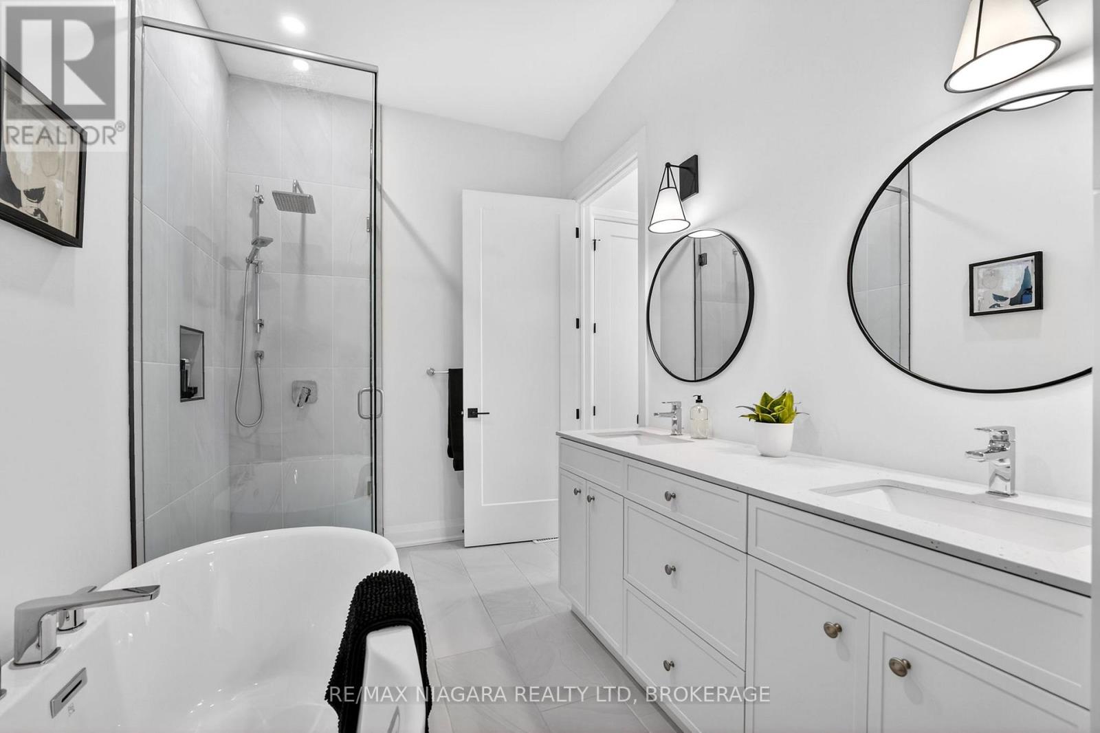 8 - 41 Ivy Crescent, Thorold, Ontario  L2V 0J9 - Photo 25 - X13002938