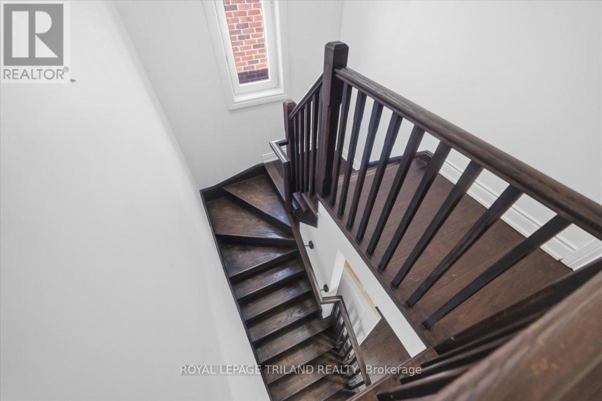 1942 Cedarpark Drive, London North, Ontario  N5X 0J1 - Photo 28 - X12949514