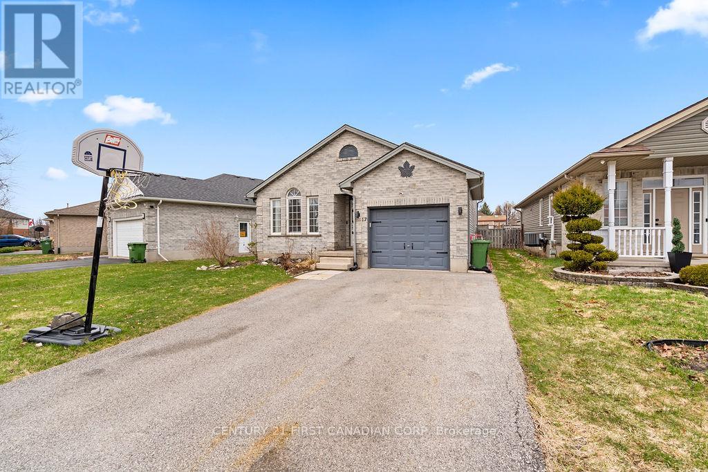 For Sale: 17 COTTONWOOD DRIVE E, St. Thomas, ON | 4 Bed, 3 Bath House for $295,000. See 26 photos!