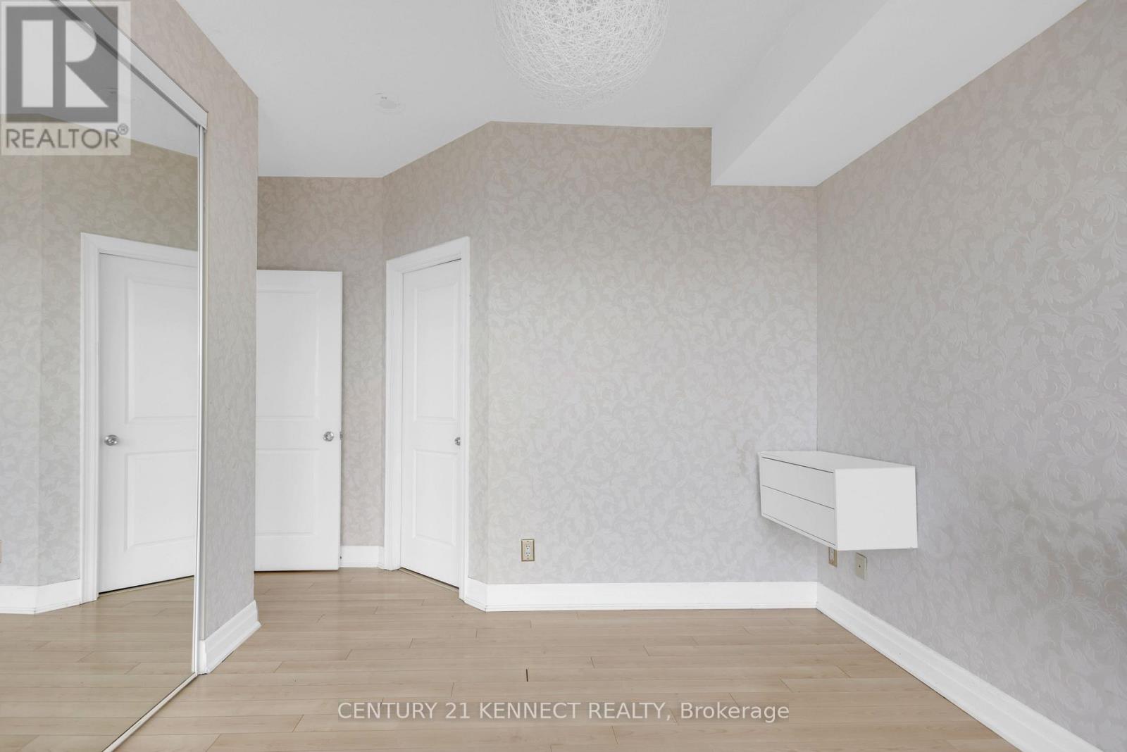 2408 - 100 John Street, Brampton, Ontario  L6N 2S8 - Photo 17 - W12926368