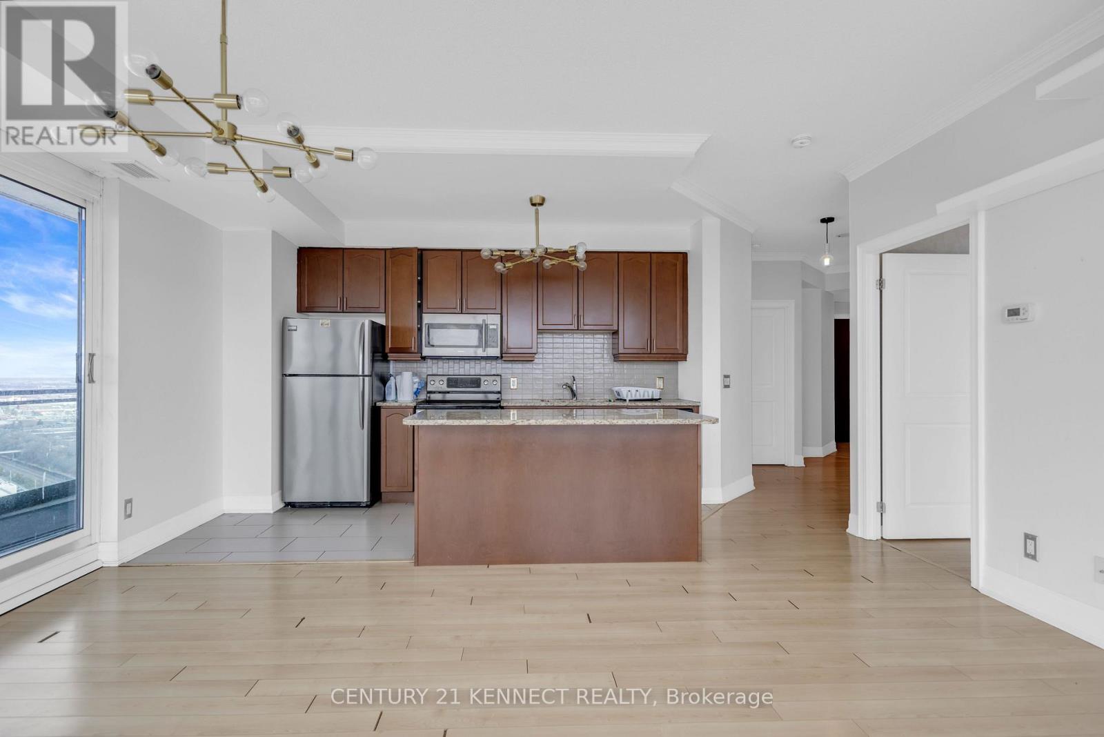 2408 - 100 John Street, Brampton, Ontario  L6N 2S8 - Photo 8 - W12926368