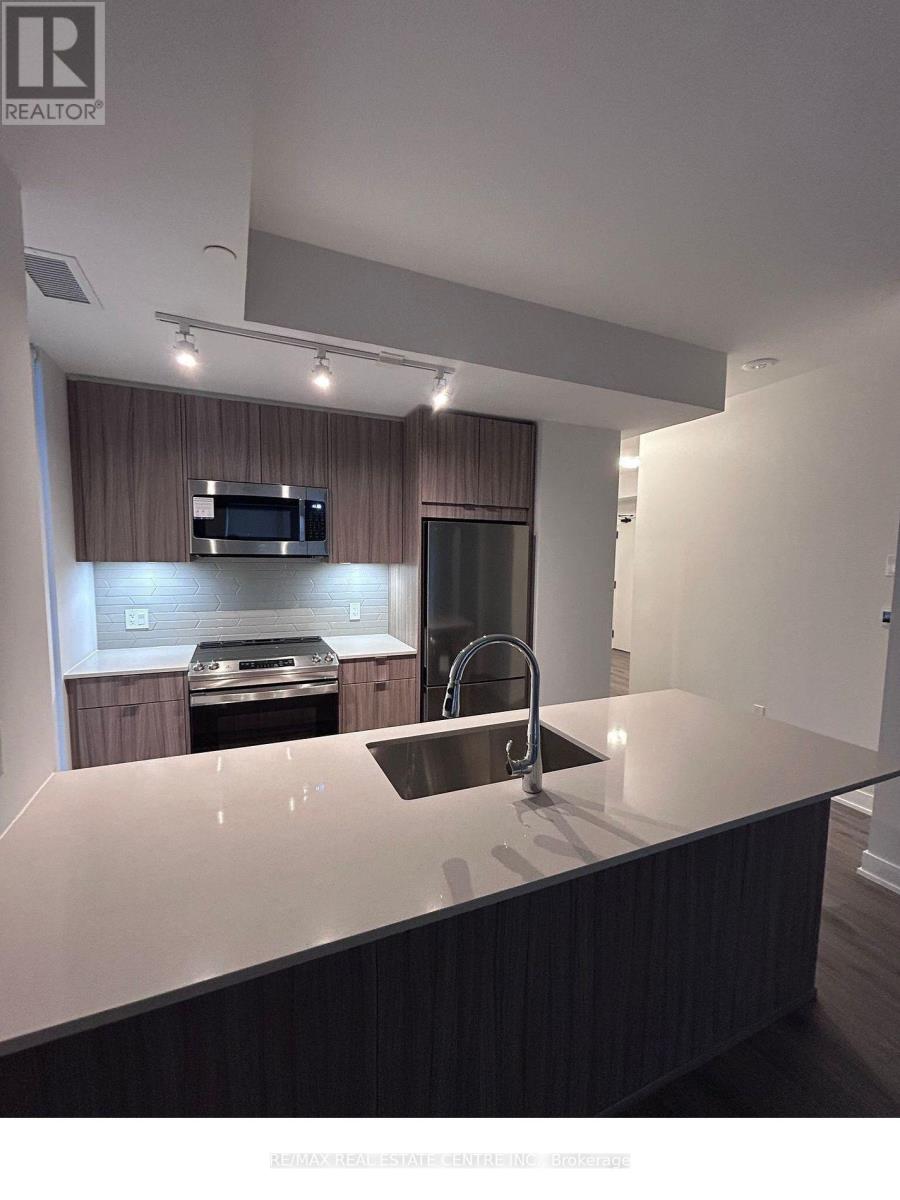 3704 - 4130 Parkside Village Drive, Mississauga, Ontario  L5B 3M8 - Photo 2 - W13002498