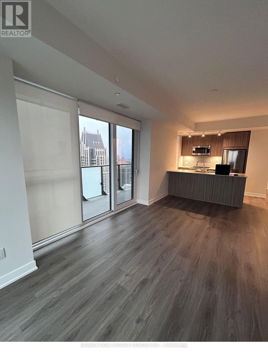 3704 - 4130 Parkside Village Drive, Mississauga, Ontario  L5B 3M8 - Photo 3 - W13002498