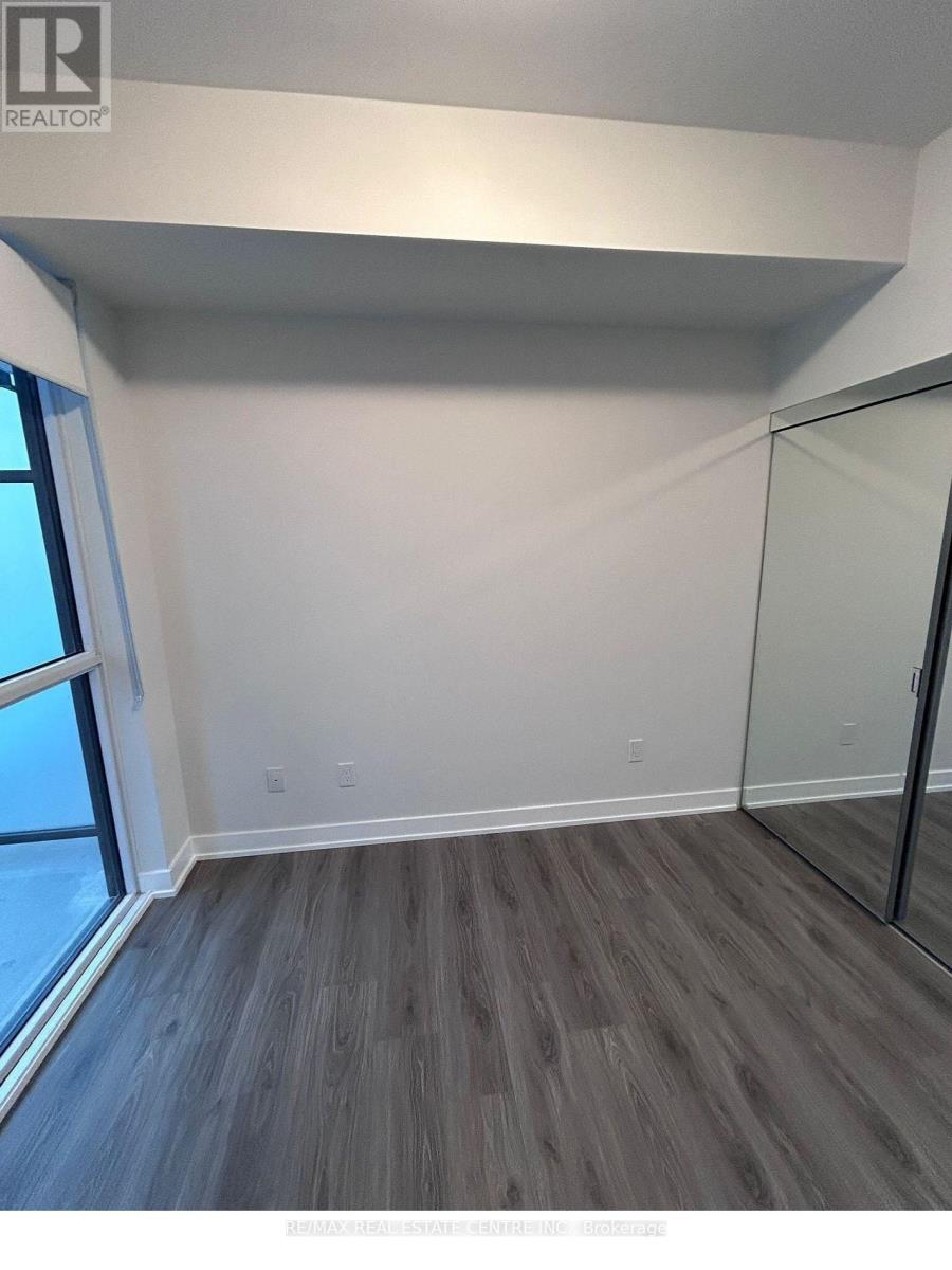 3704 - 4130 Parkside Village Drive, Mississauga, Ontario  L5B 3M8 - Photo 13 - W13002498