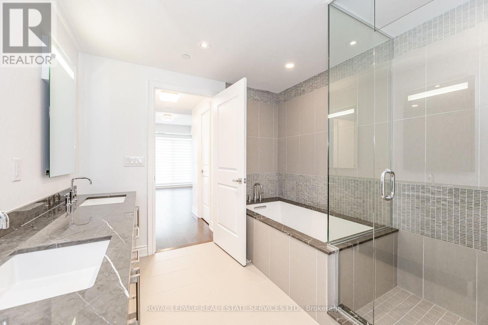 406 - 3500 Lakeshore Road W, Oakville, Ontario  L6L 0B4 - Photo 19 - W13002428