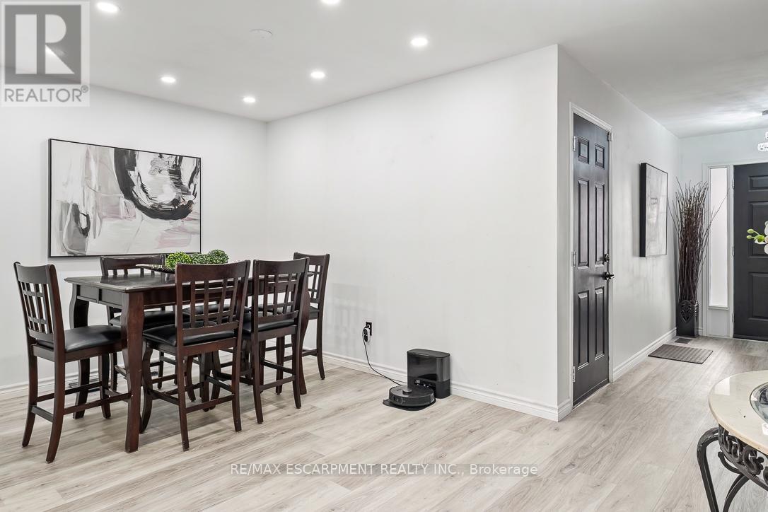 45 Hawkins Drive, Cambridge, Ontario  N1T 1Z7 - Photo 8 - X13002810