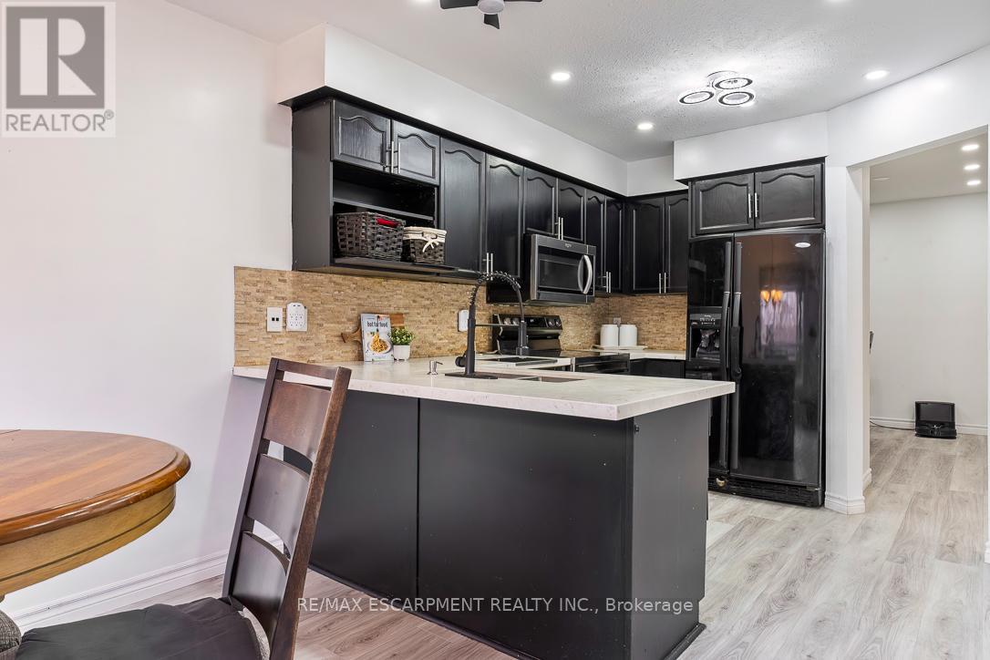 45 Hawkins Drive, Cambridge, Ontario  N1T 1Z7 - Photo 21 - X13002810