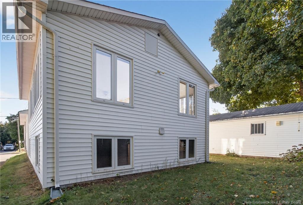 18 Carney Avenue, Moncton, New Brunswick  E1C 4H5 - Photo 38 - NB127363