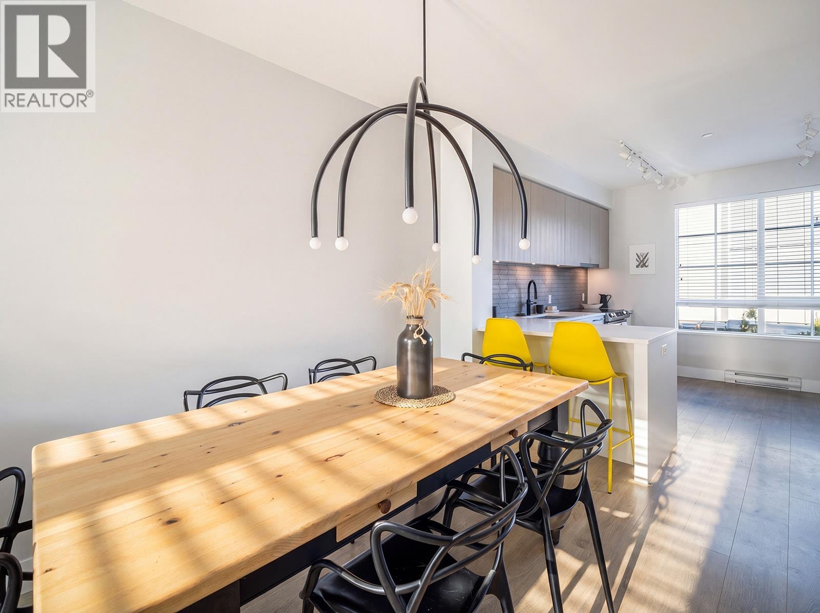 1321 Halyard Place, Squamish, British Columbia  V8B 2A1 - Photo 9 - R3111796