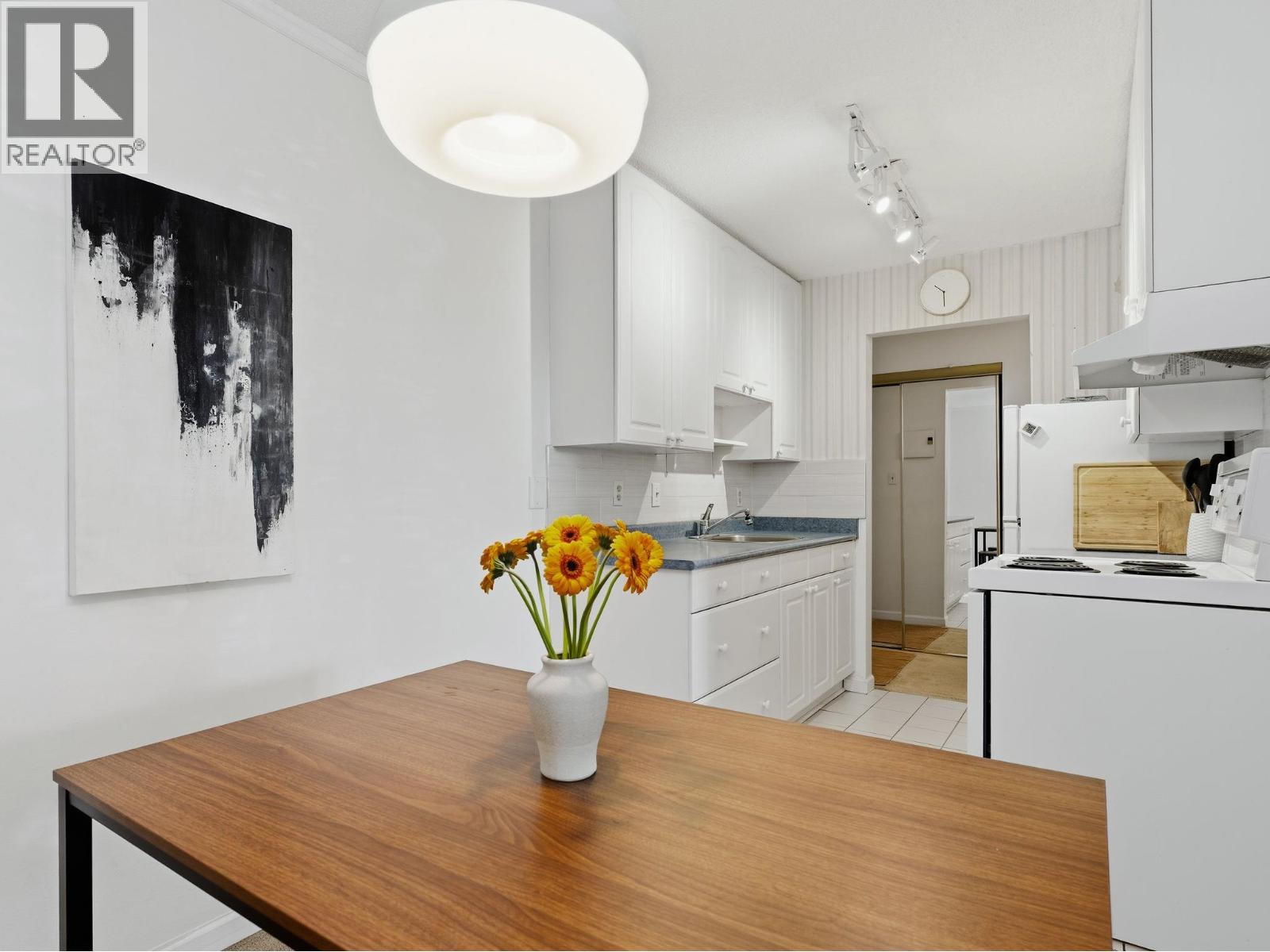 105 307 W 2nd Street, North Vancouver, British Columbia  V7M 1E2 - Photo 13 - R3111811