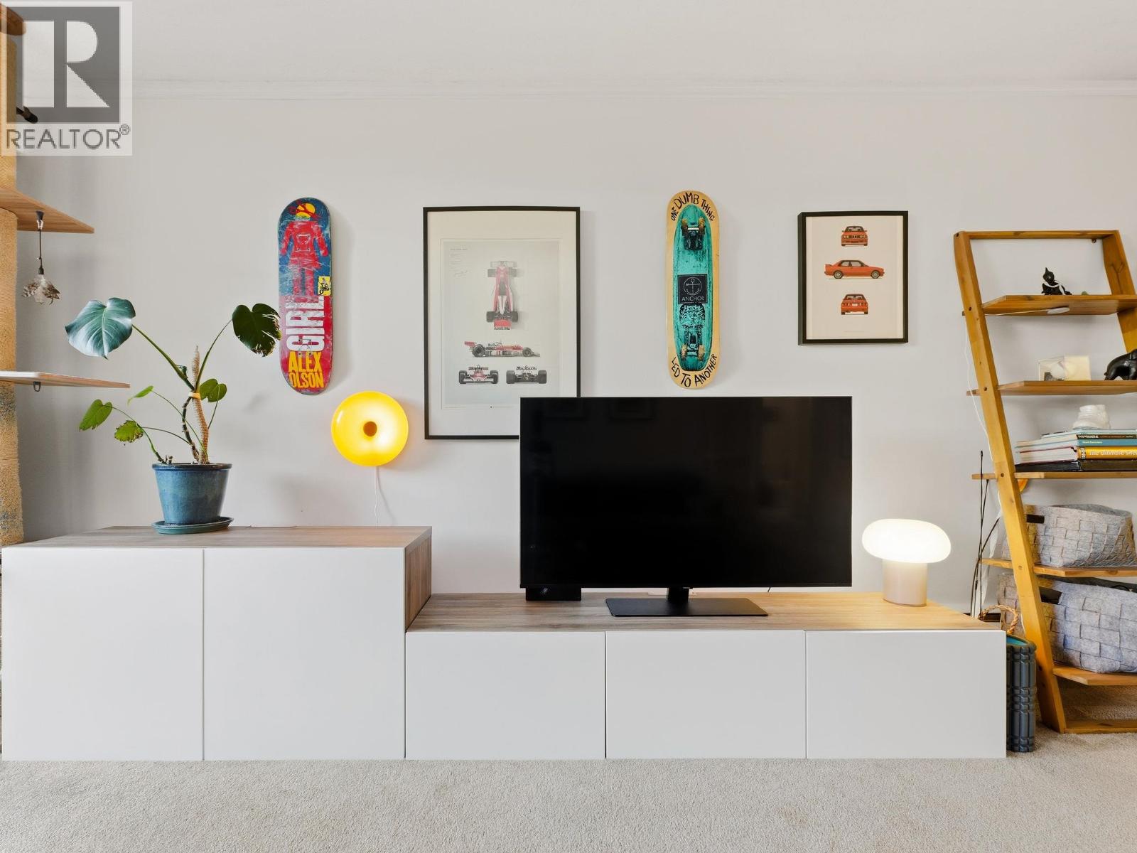 105 307 W 2nd Street, North Vancouver, British Columbia  V7M 1E2 - Photo 8 - R3111811