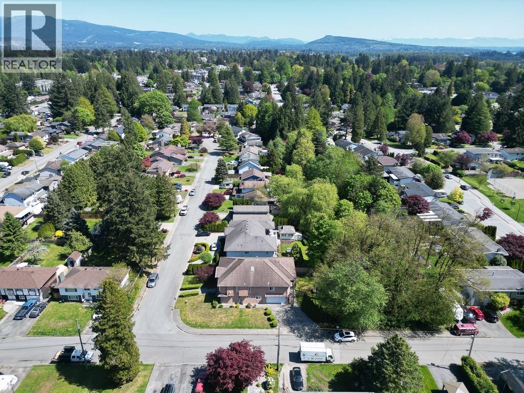 21008 Barker Avenue, Maple Ridge, British Columbia  V2X 8R6 - Photo 35 - R3111733