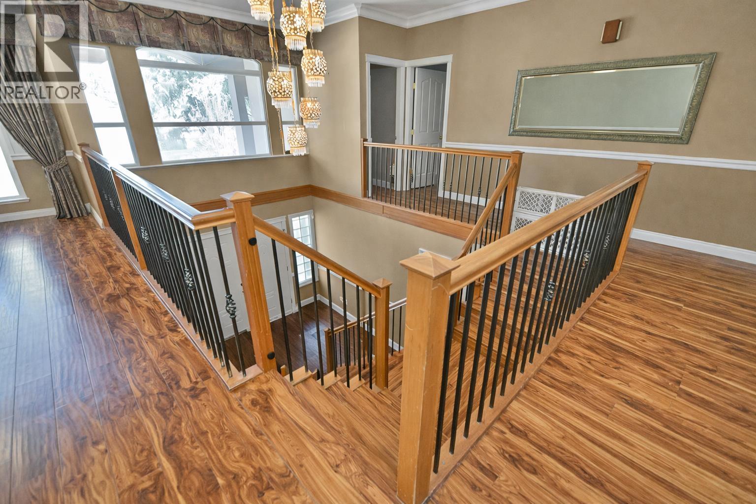 21008 Barker Avenue, Maple Ridge, British Columbia  V2X 8R6 - Photo 5 - R3111733