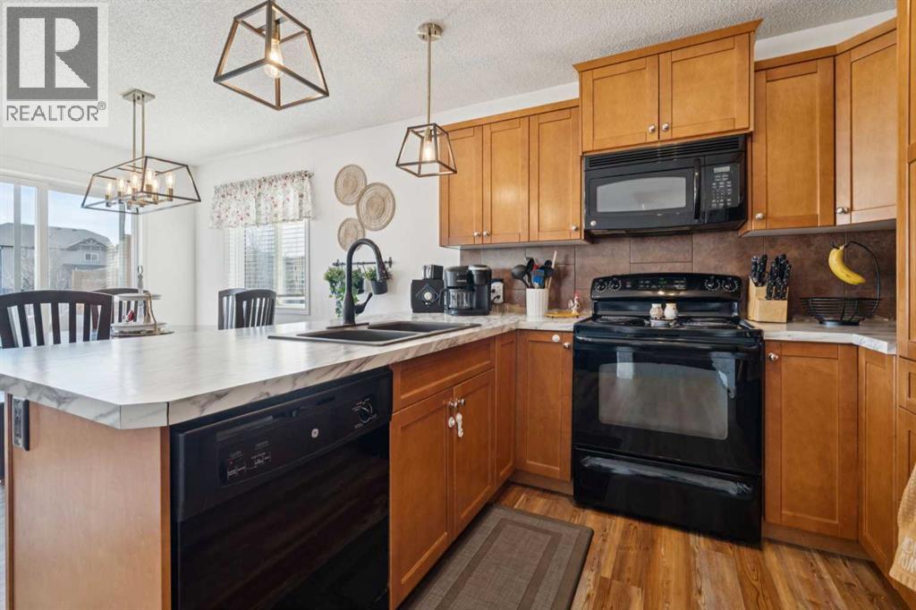 144 Canals Circle SW, Airdrie, Alberta  T4B 3E9 - Photo 8 - A2301421