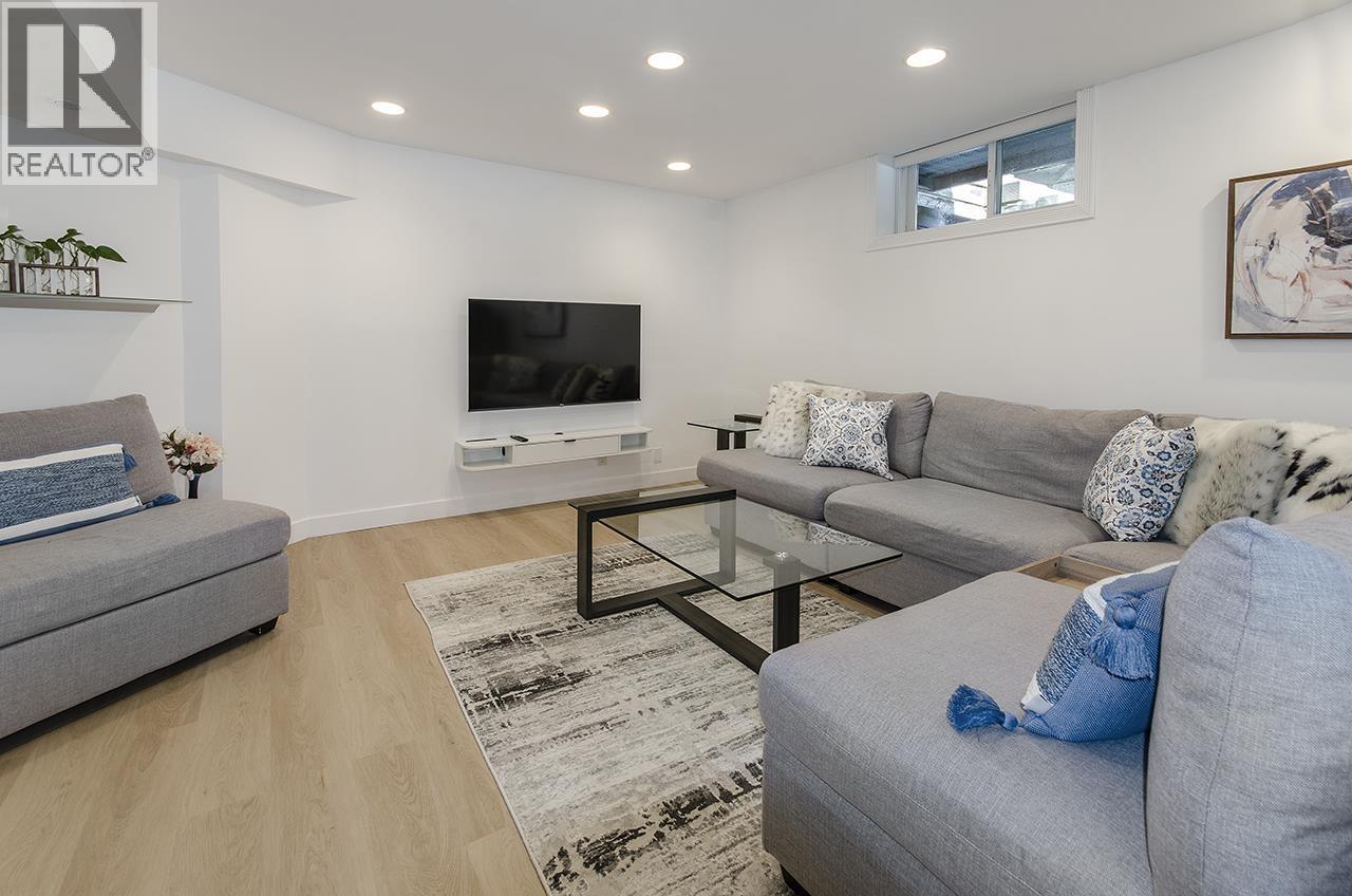 1075 Adderley Street, North Vancouver, British Columbia  V7L 1T4 - Photo 26 - R3111798