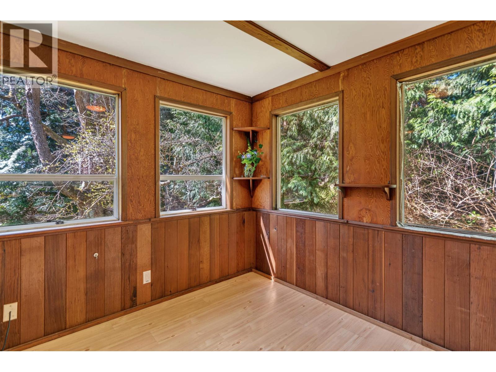 8200 Redrooffs Road, Halfmoon Bay, British Columbia V7Z 1E2 - Photo 26 - R3111808