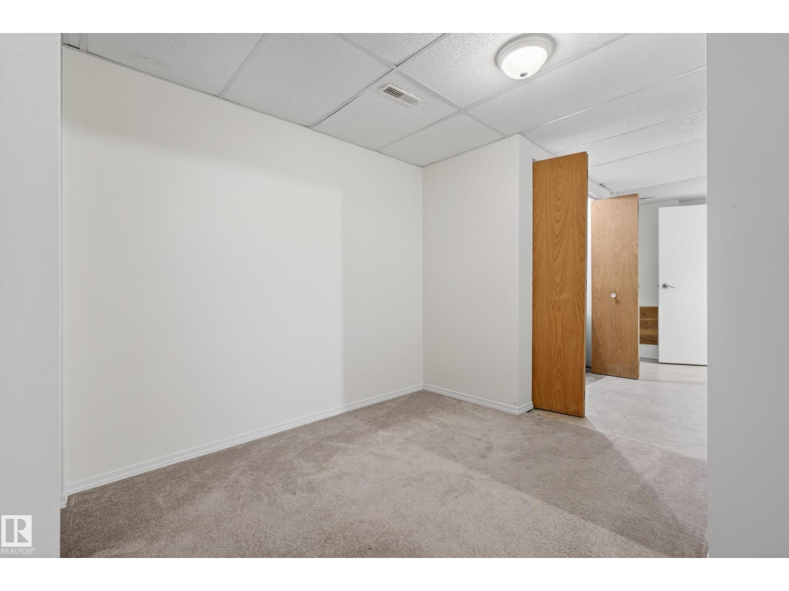 #e 16315 89 Av Nw, Edmonton, Alberta  T5R 4S1 - Photo 24 - E4482396