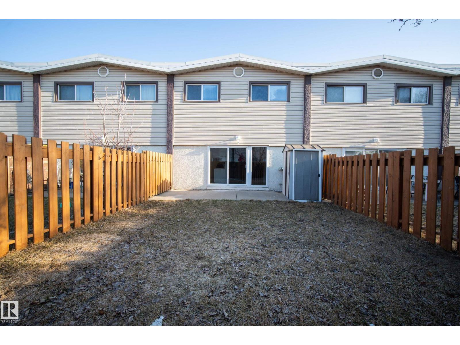 #e 16315 89 Av Nw, Edmonton, Alberta  T5R 4S1 - Photo 3 - E4482396