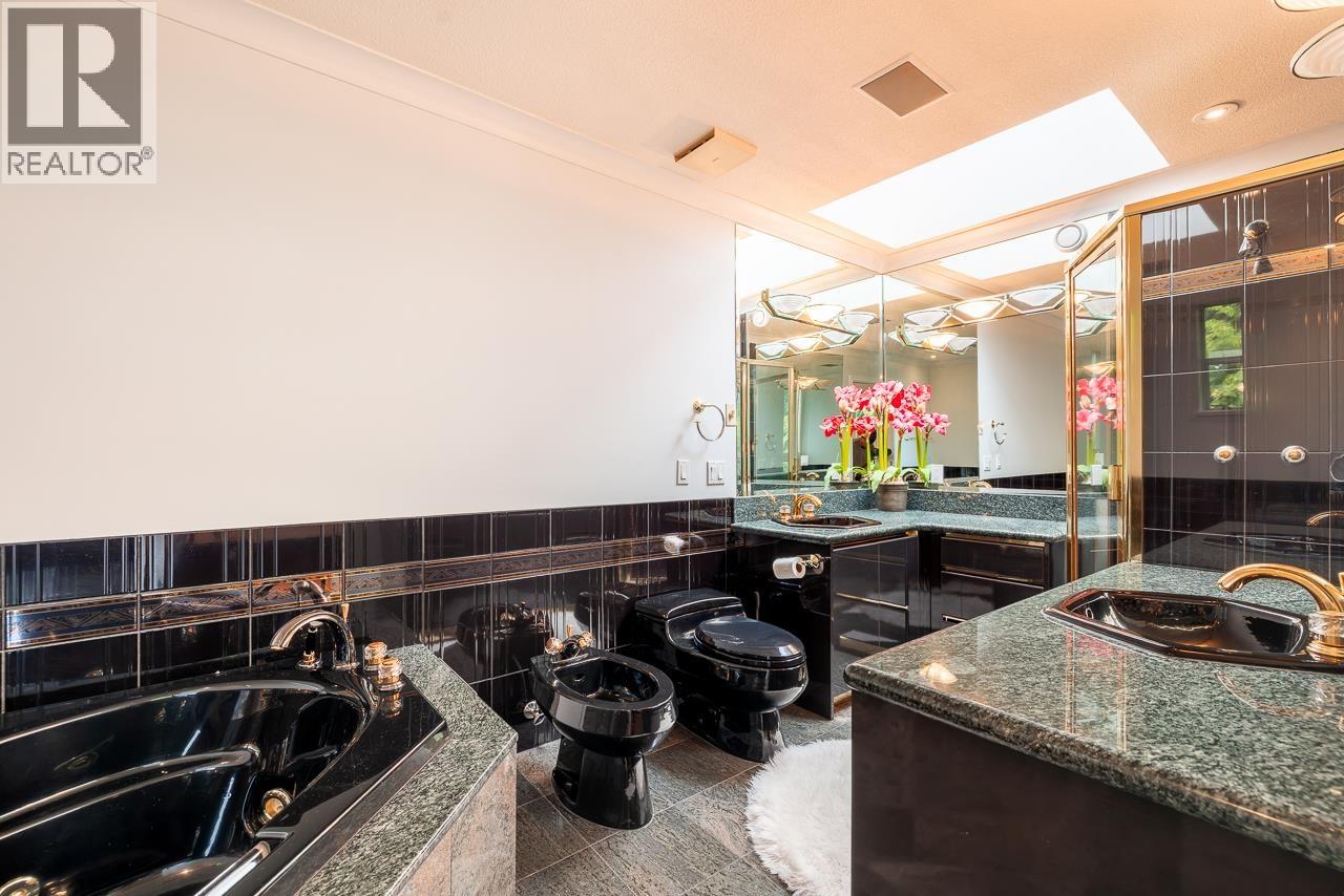 5809 Sperling Avenue, Burnaby, British Columbia V5E 2T6 - Photo 34 - R3111832