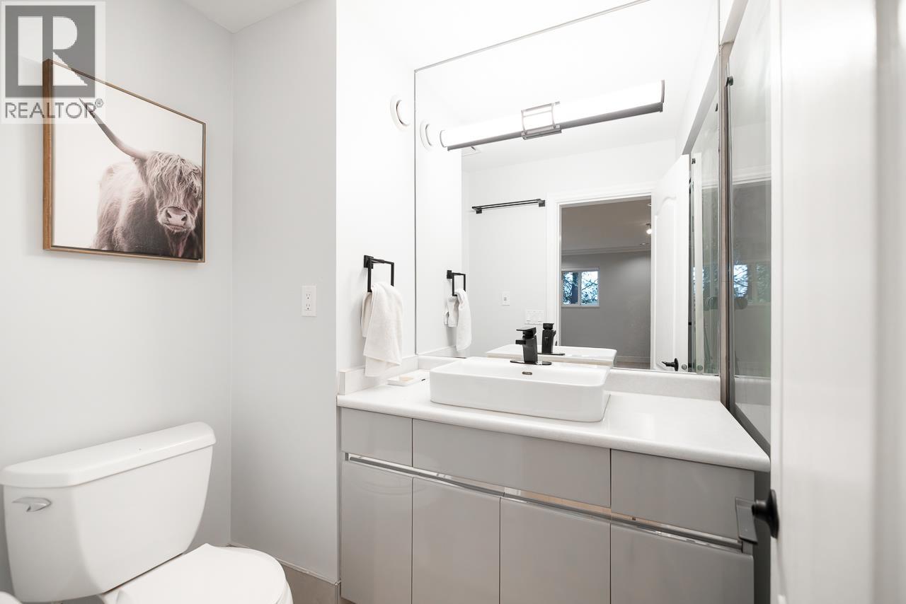 5809 Sperling Avenue, Burnaby, British Columbia V5E 2T6 - Photo 39 - R3111832