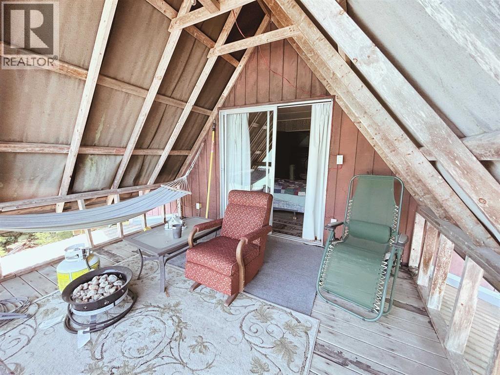 4 Debeck Creek, Pitt Meadows, British Columbia  V0N 0V0 - Photo 16 - R3111838