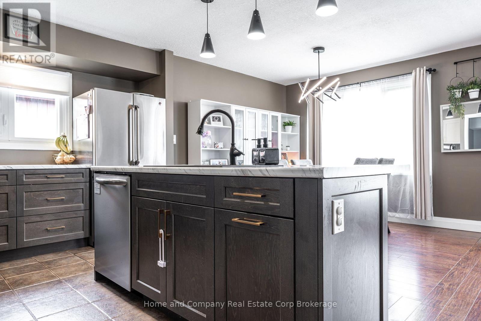 86 Nelson Street, West Perth, Ontario  N0K 1N0 - Photo 8 - X13002916