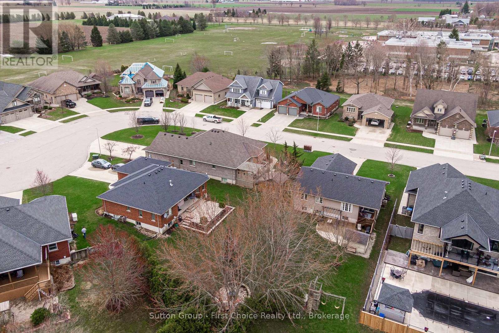 4108 Baier Court, West Perth, Ontario N0K 1N0 - Photo 39 - X13002924