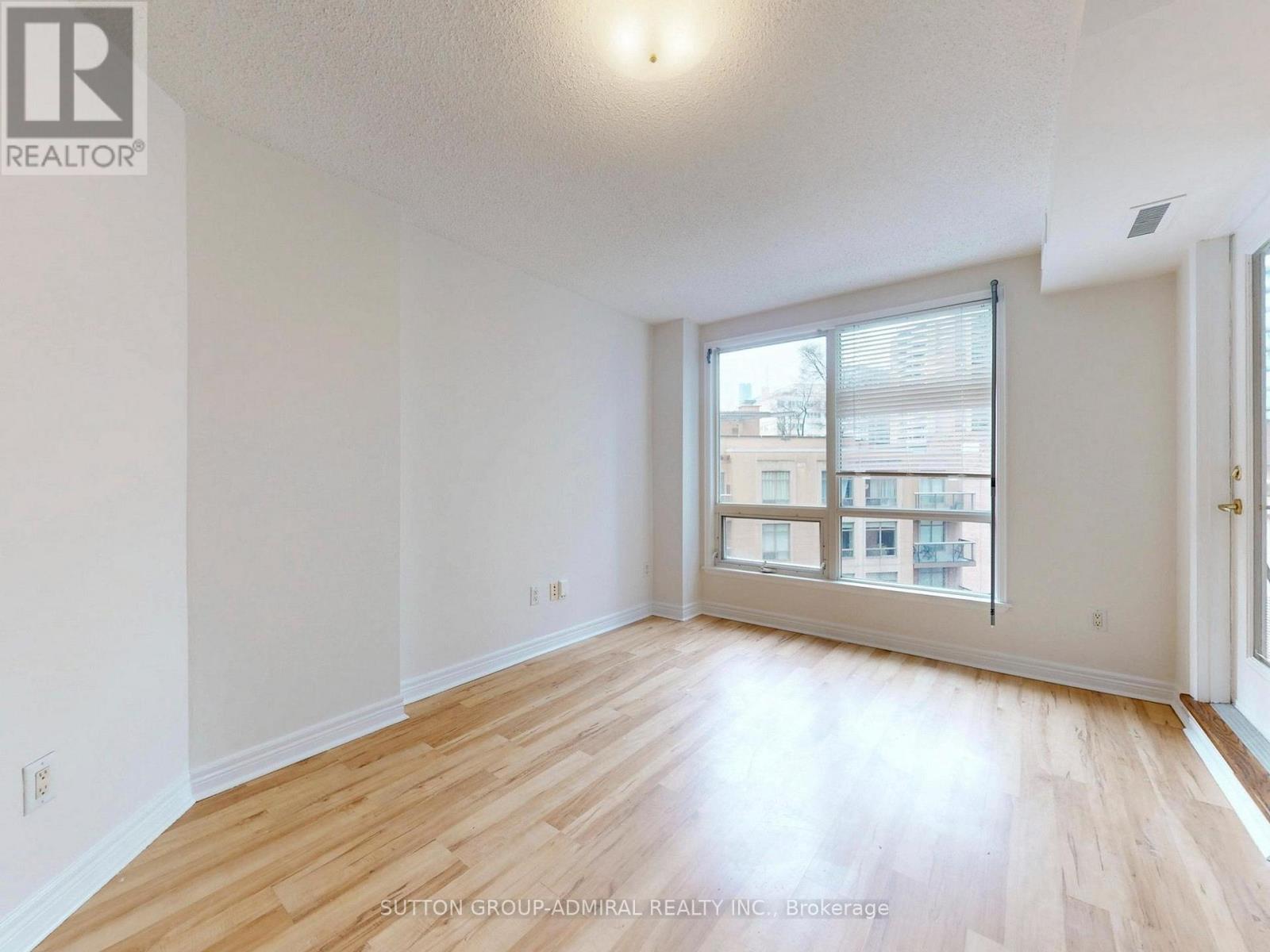 812 - 100 Hayden Street, Toronto, Ontario  M4Y 3C7 - Photo 4 - C13002936