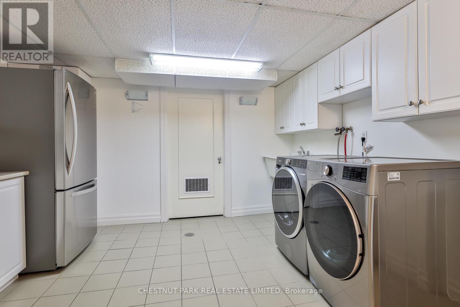 1 Glen Edyth Place, Toronto, Ontario  M4V 2W1 - Photo 30 - C13002968