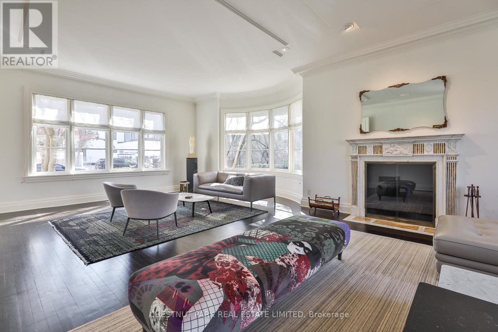 1 Glen Edyth Place, Toronto, Ontario  M4V 2W1 - Photo 5 - C13002968