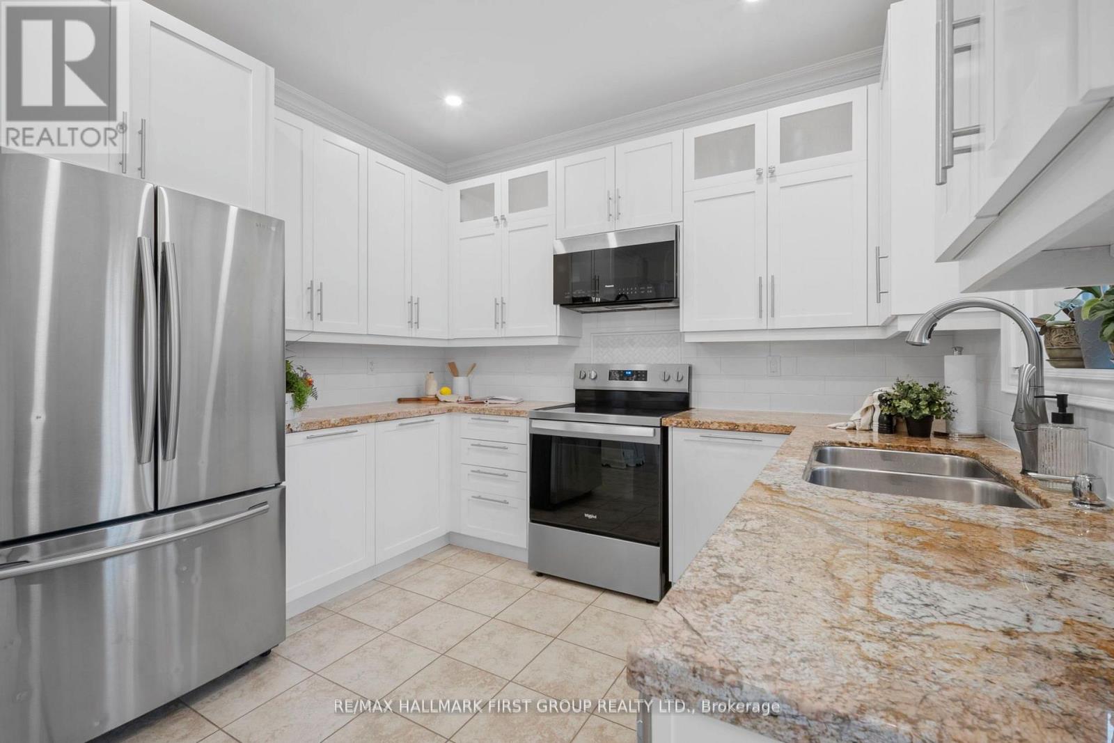 544 George Reynolds Drive, Clarington, Ontario  L1E 2M1 - Photo 15 - E13002890