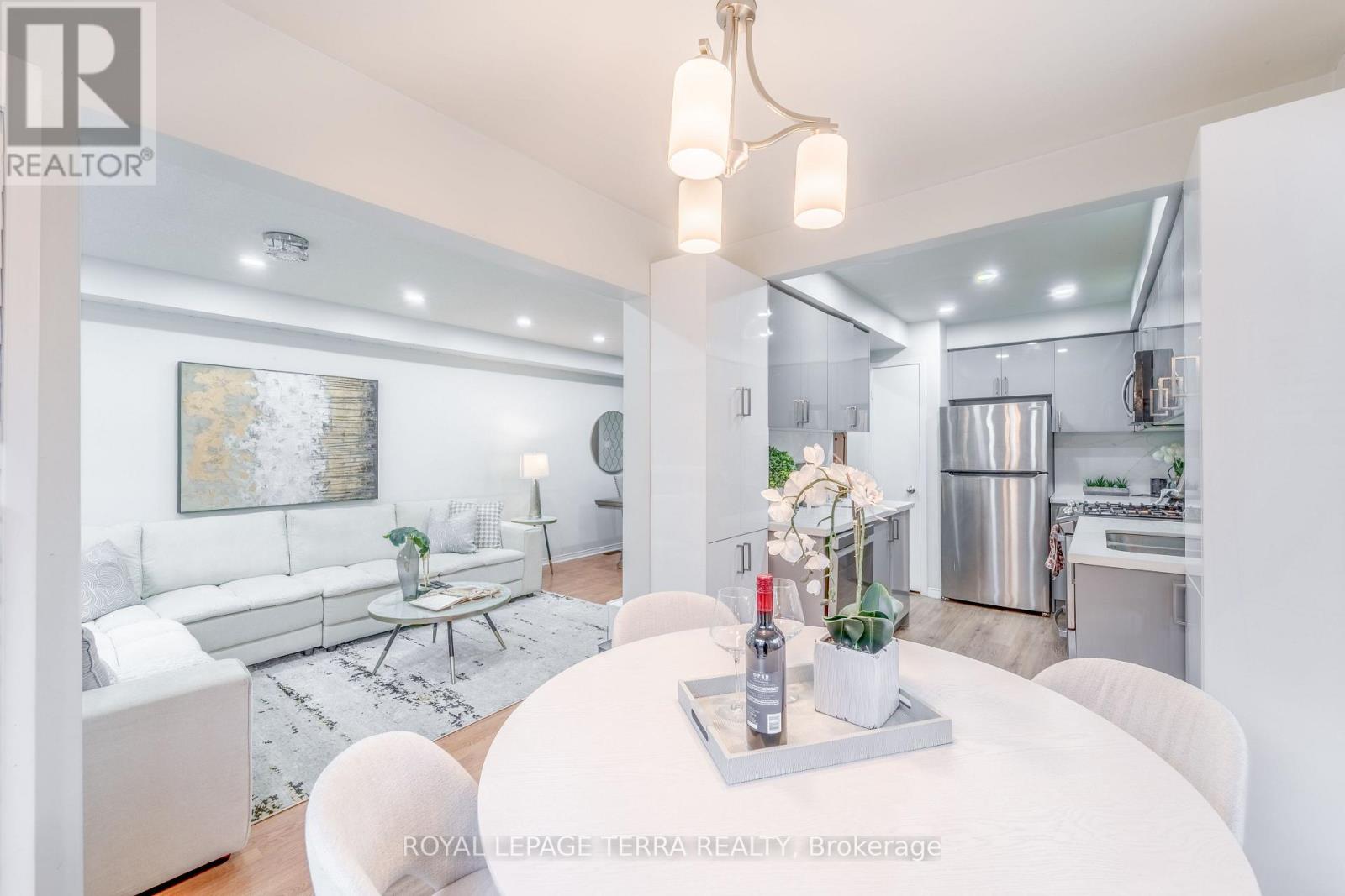 15 Heaver Drive, Whitby, Ontario  L1N 9K4 - Photo 12 - E13002954