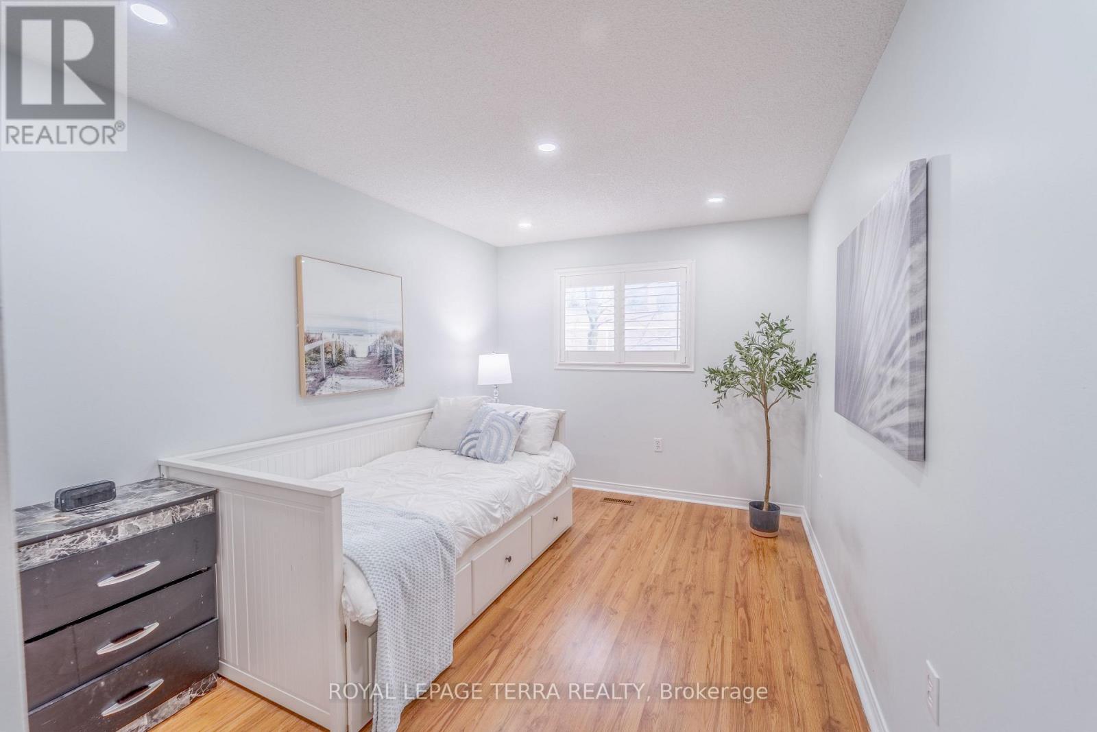 15 Heaver Drive, Whitby, Ontario  L1N 9K4 - Photo 19 - E13002954