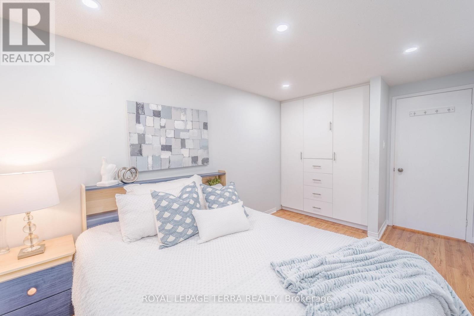 15 Heaver Drive, Whitby, Ontario  L1N 9K4 - Photo 22 - E13002954