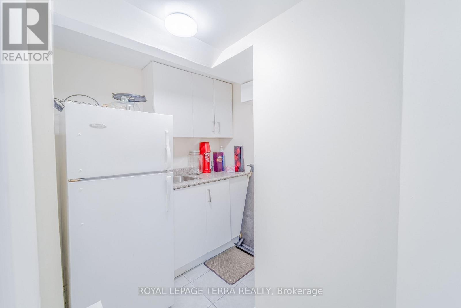 15 Heaver Drive, Whitby, Ontario  L1N 9K4 - Photo 35 - E13002954