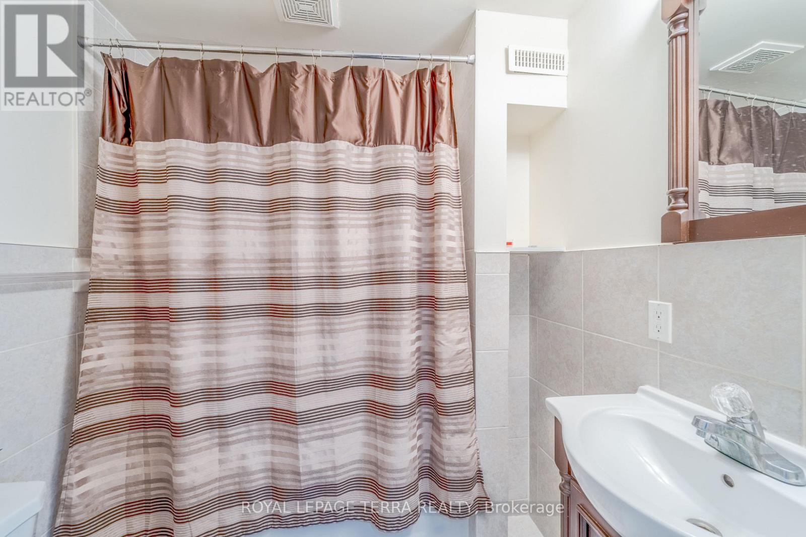 15 Heaver Drive, Whitby, Ontario  L1N 9K4 - Photo 40 - E13002954