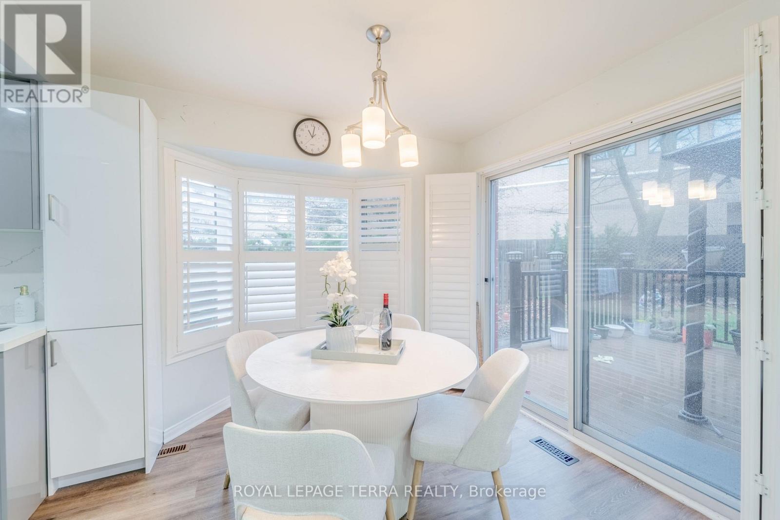 15 Heaver Drive, Whitby, Ontario  L1N 9K4 - Photo 8 - E13002954