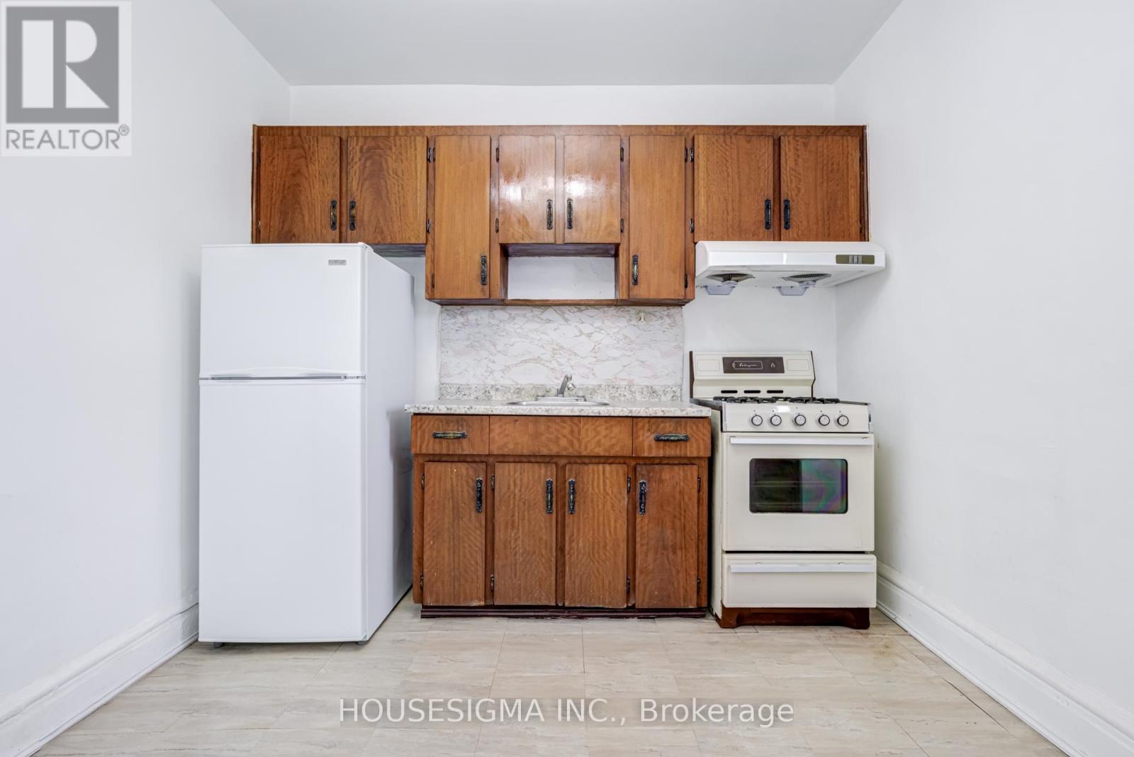 726 Adelaide Street W, Toronto, Ontario  M6J 1B1 - Photo 16 - C13001638