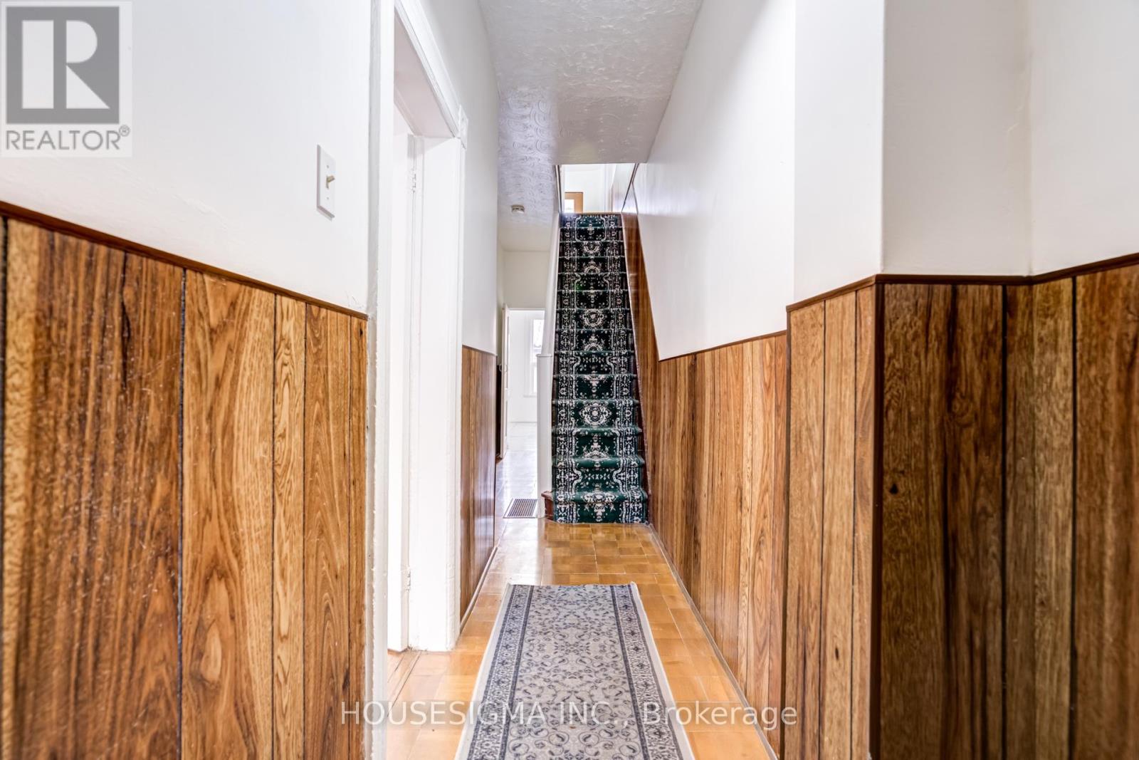 726 Adelaide Street W, Toronto, Ontario  M6J 1B1 - Photo 5 - C13001638
